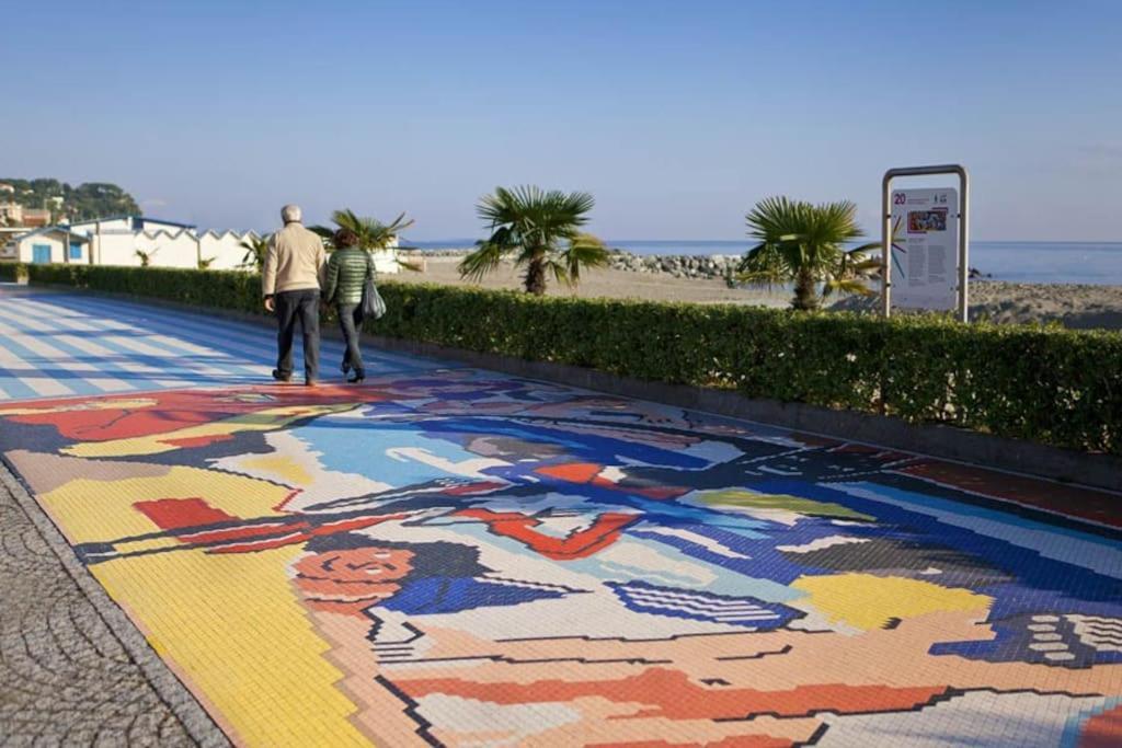Le Finestre Sul Mare Albissola Marina Exterior foto
